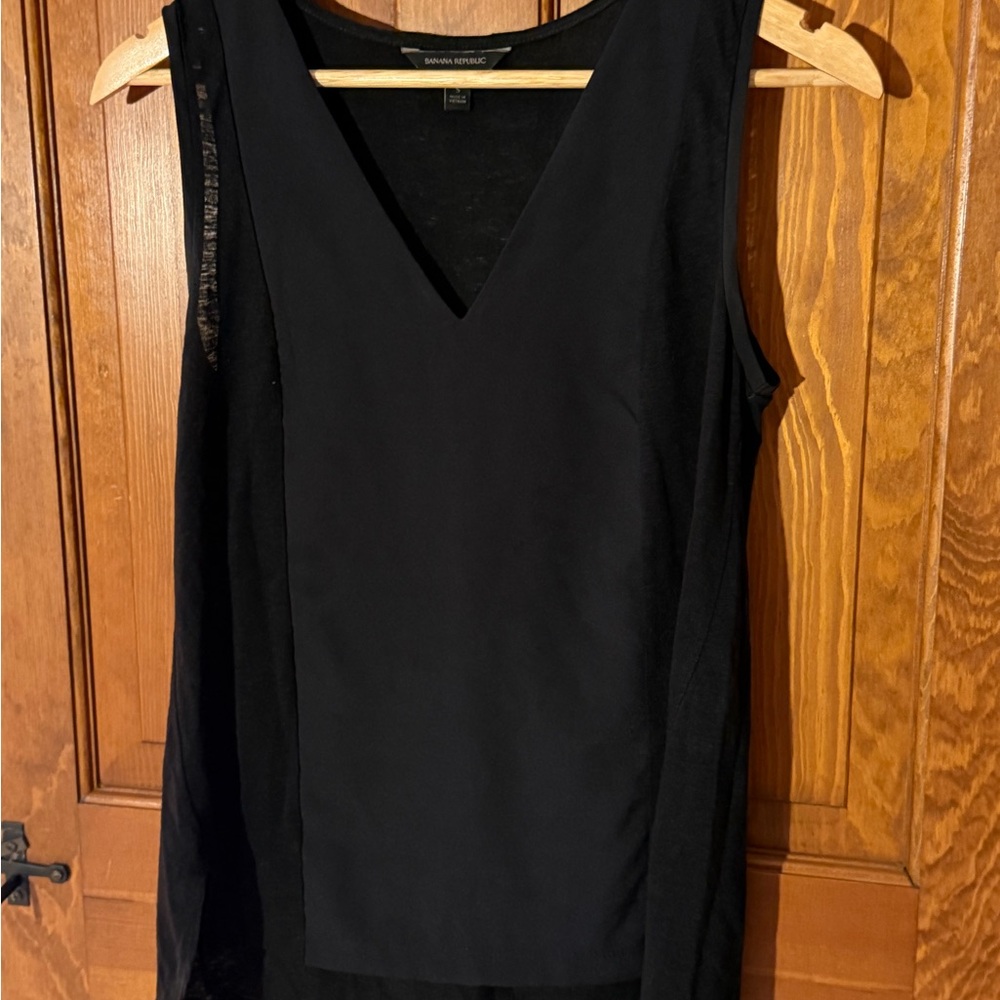 Banana Republic Black Sleeveless Tank Top